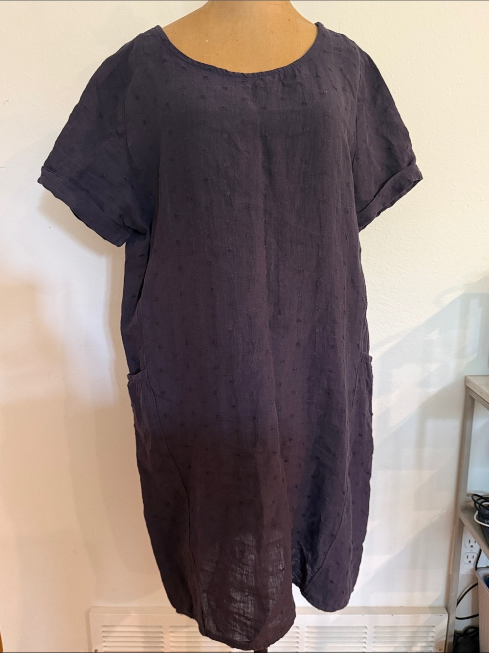 Helmut Lang sz 10  Short-Sleeve Linen Shift Dress in Navy/Plum 21”x36”